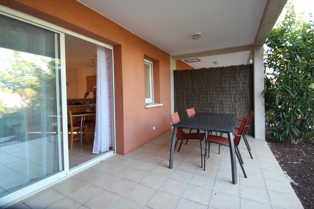 Hotel Et Residence De La Transhumance Saint-Martin-de-Crau Room photo